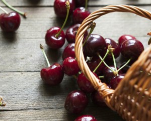 superfood-black-cherries