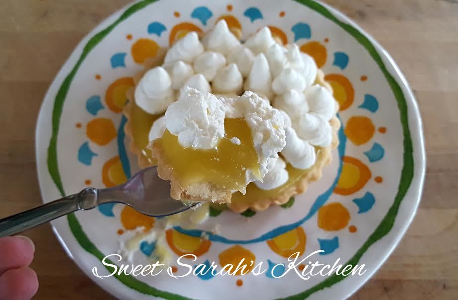 Lemon Tart fork full